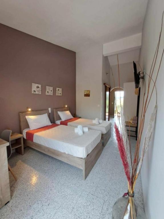 Ilias Apartments Ipsos Ngoại thất bức ảnh